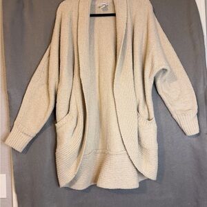 cupcakes & cashmere Cream Cardigan Sweater